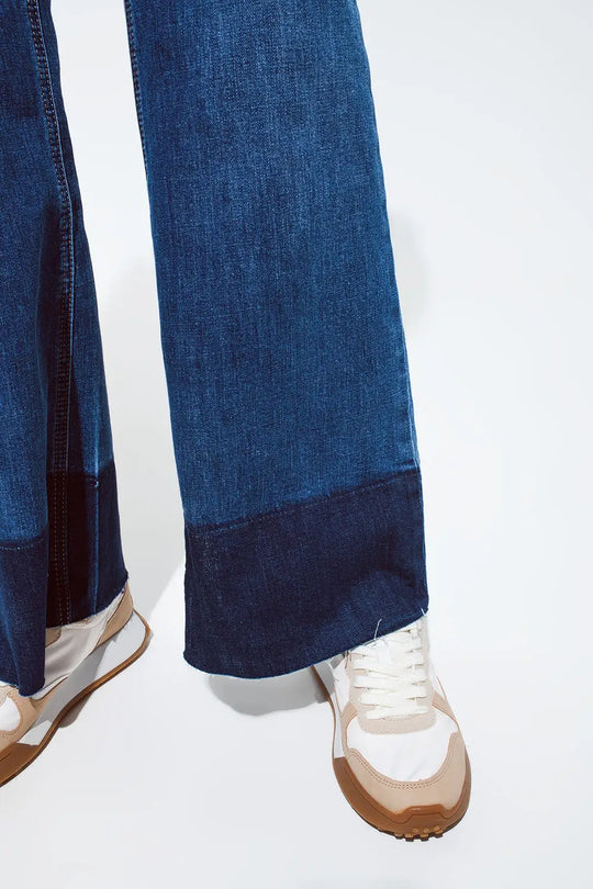 Jean évasé bleu avec ourlet bleu foncé - Pantalons
