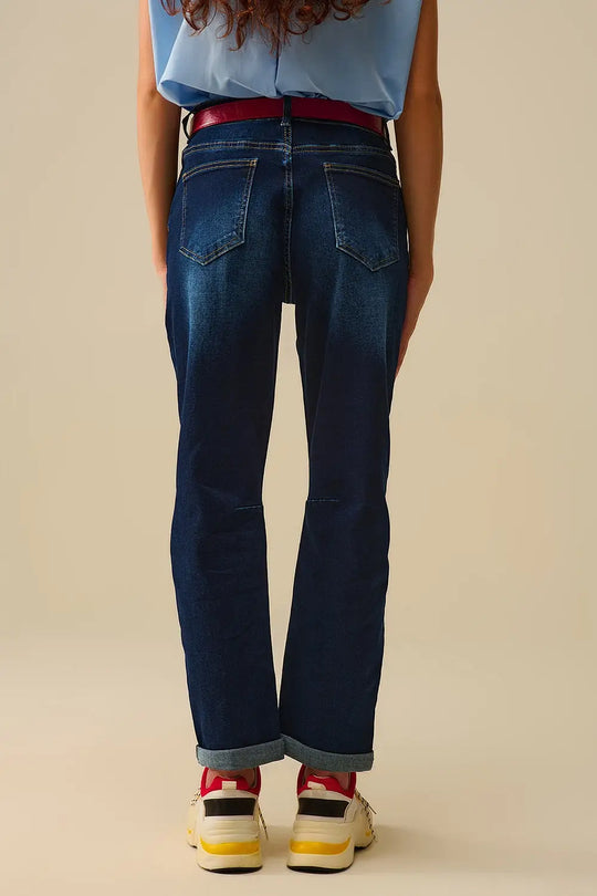 Jean foncé avec surpiqûres contrastées et ourlets à revers - Pantalons