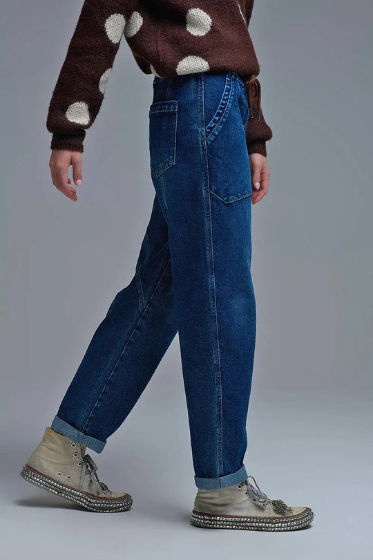 Jean jogger en denim à la coupe décontractée et à la taille à cordon de serrage - Pantalons