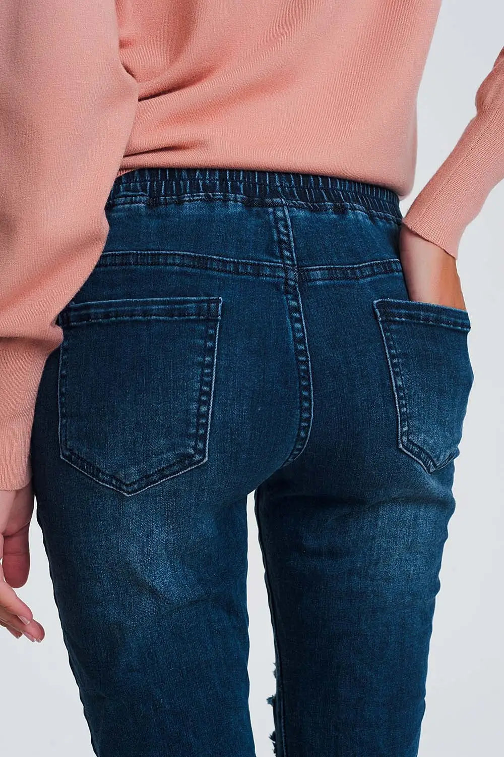 Jean léger style jogger en denim foncé - Pantalons