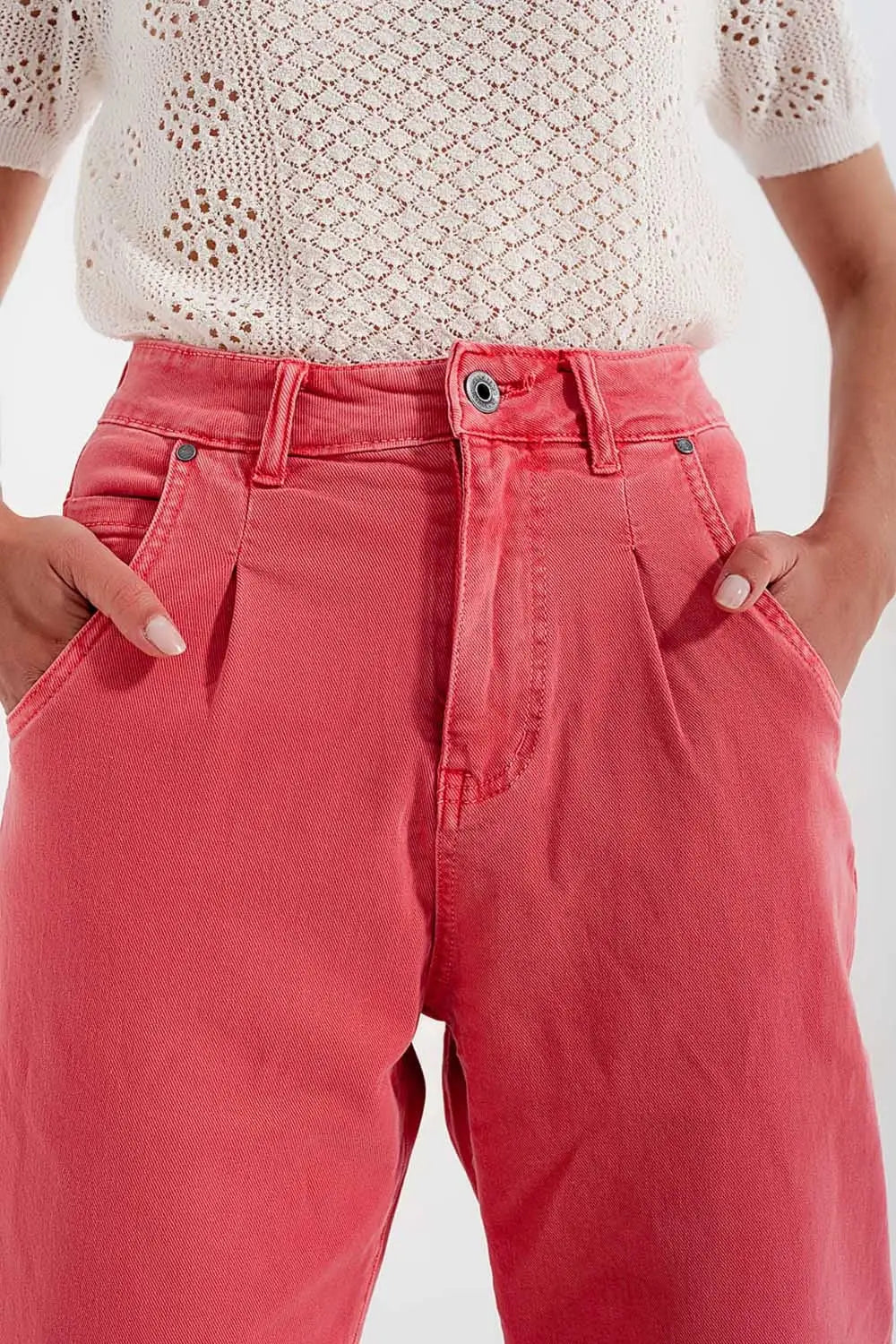 Jean mom avec taille haute et plis sur le devant en rose - Pantalons