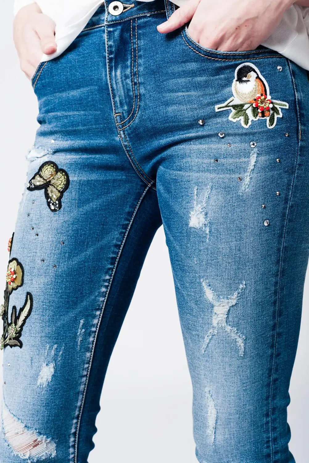 Jean mom délavé avec broderies - Pantalons