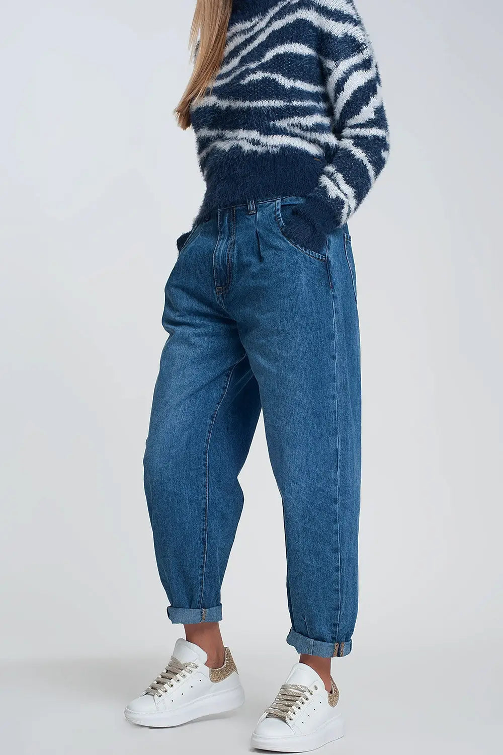 Jean mom taille haute avec deux volants à la taille en bleu délavé foncé - Pantalons