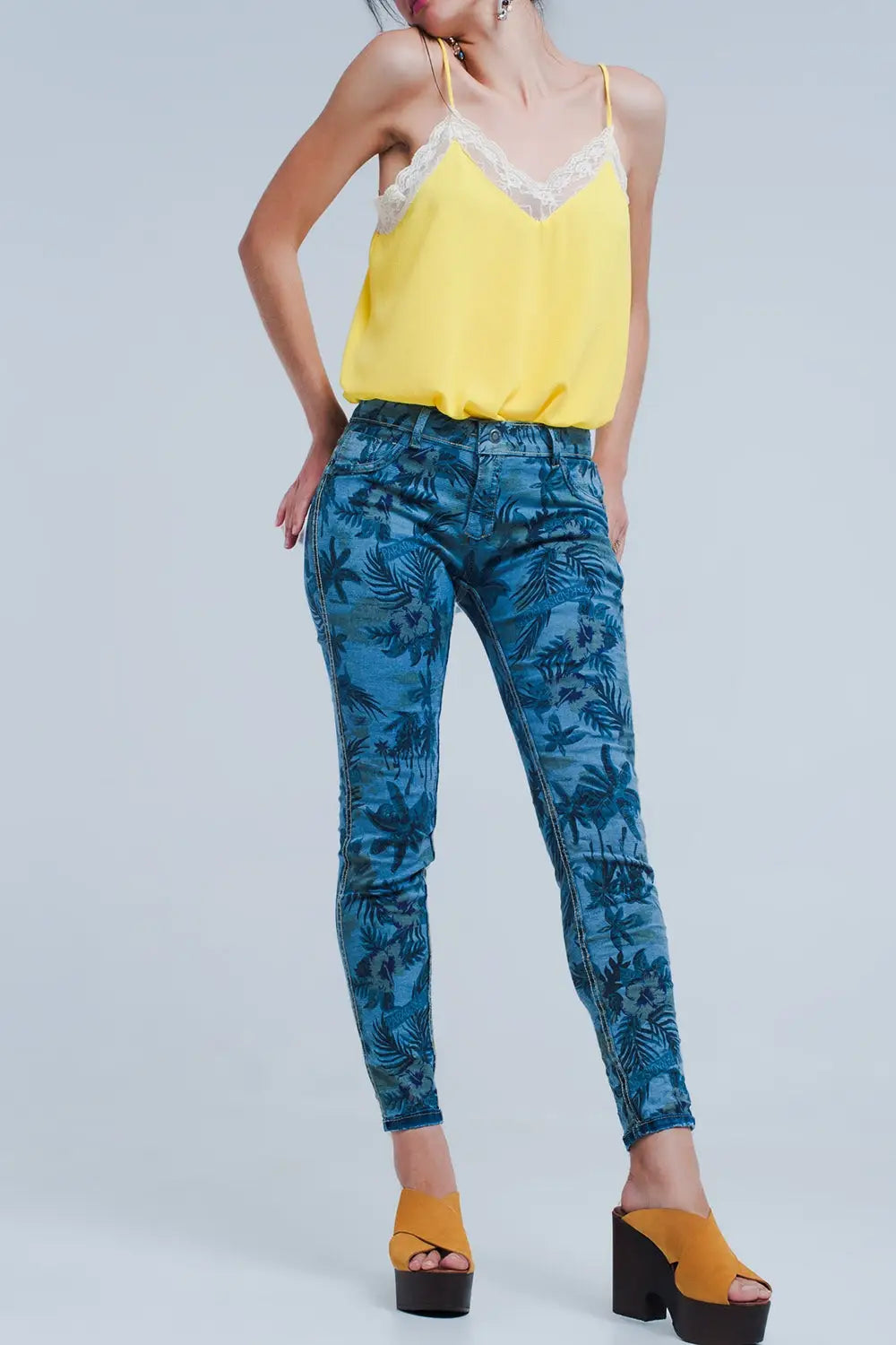 Q2 Jean réversible en bleu moyen