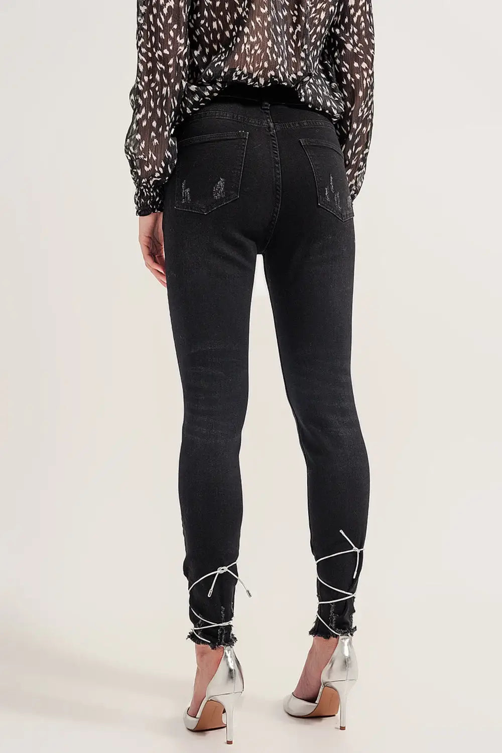 Jean skinny à ourlets bruts Noir - Pantalons