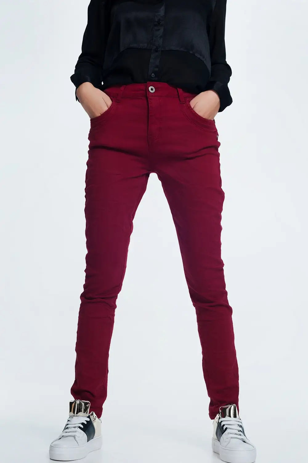 Q2 jean skinny bordeaux avec entrejambe bas
