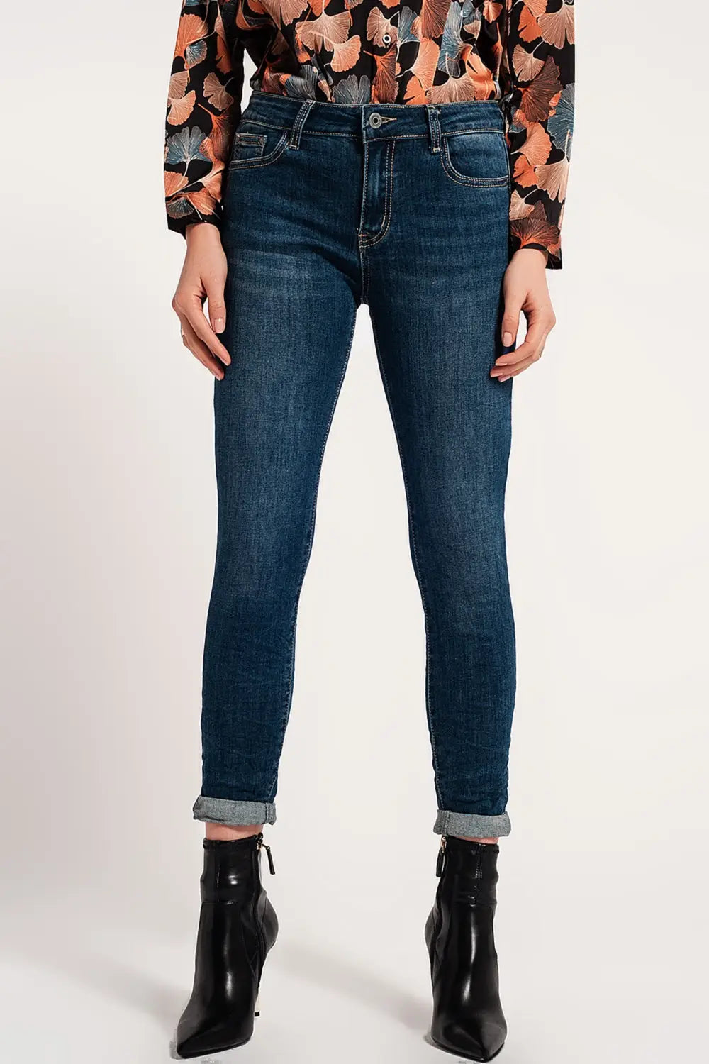 Q2 Jean skinny effet push up Bleu délavé moyen