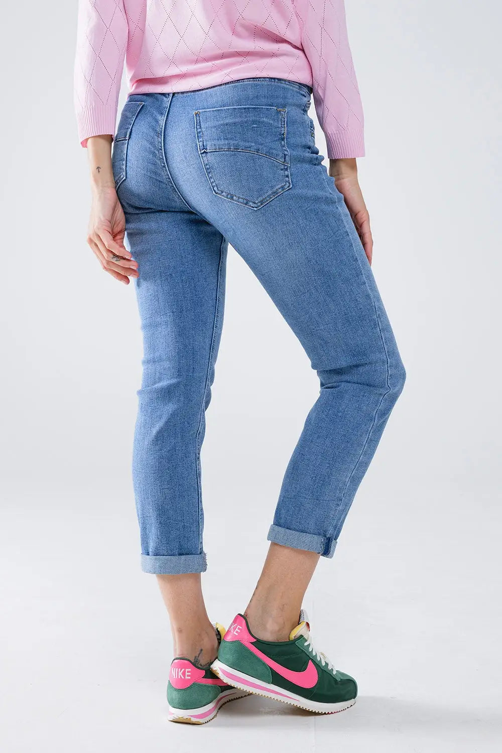 Jean skinny en délavage léger avec détail sur la poche - Pantalons