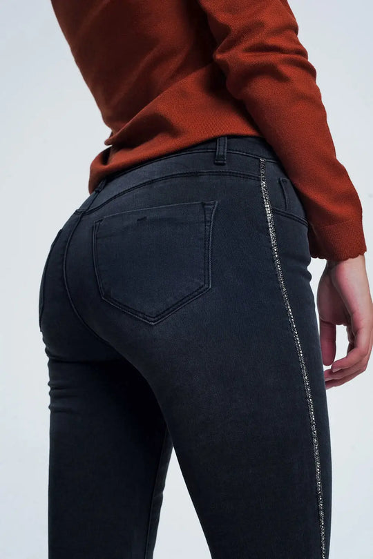Jean skinny noir avec ornements sur le côté - Pantalons