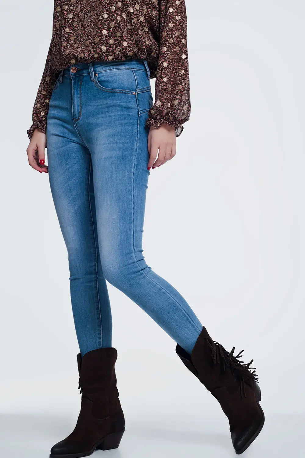 Q2 Jean skinny taille haute Joli bleu délavé moyen