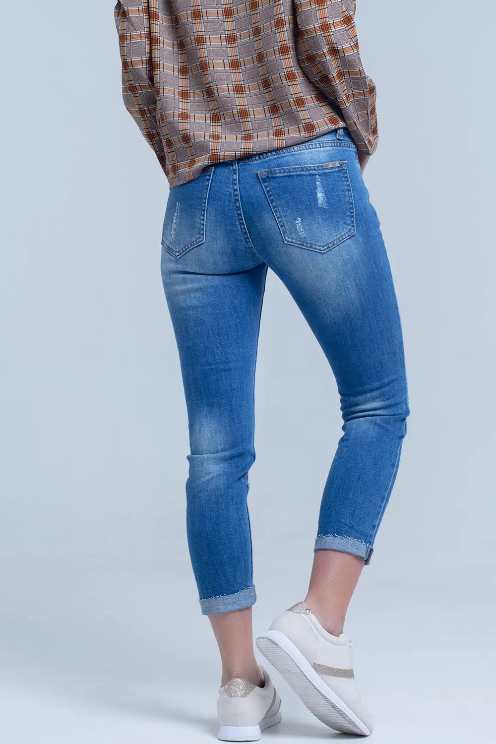 Jean skinny with rips on the legs - Jeans