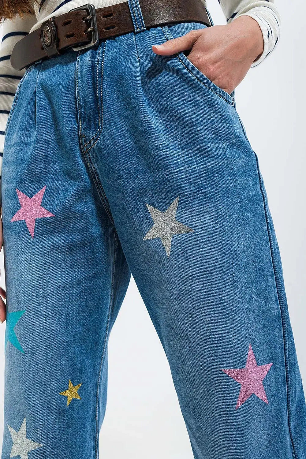 Jean slouch taille haute avec plis sur le devant et imprimé étoiles - Pantalons