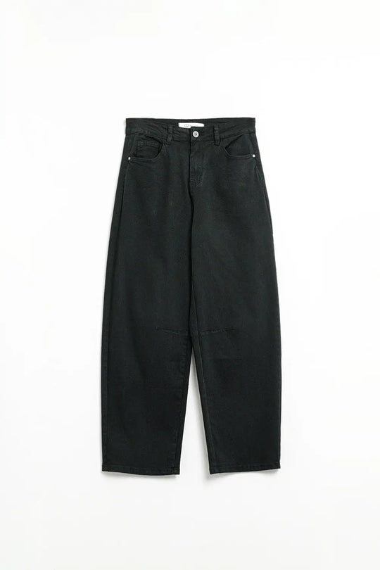 Jean stretch confortable avec jambe droite en noir - Pantalons