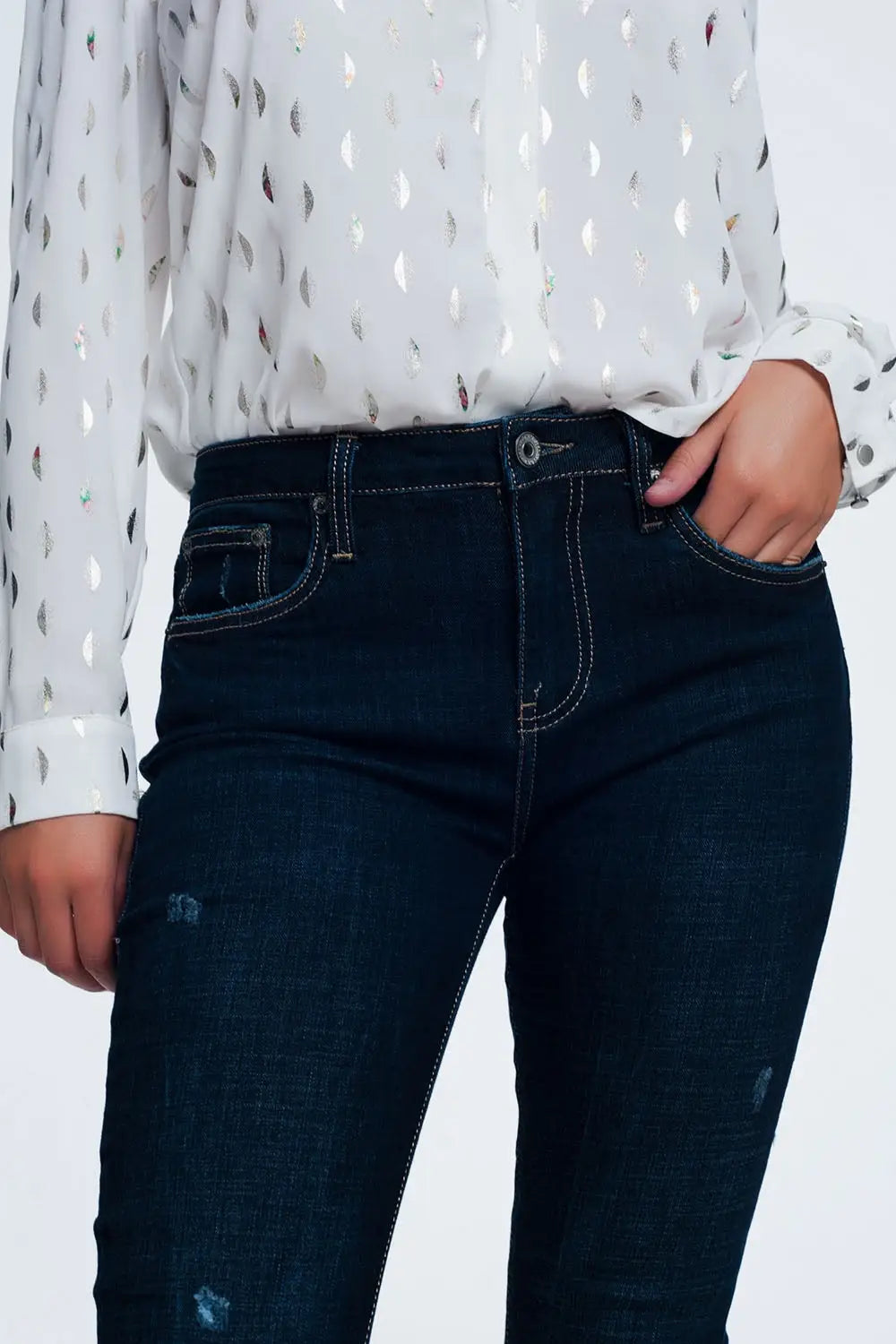 Jean taille mi-haute bleu vif délavé à ourlet brut - Pantalons
