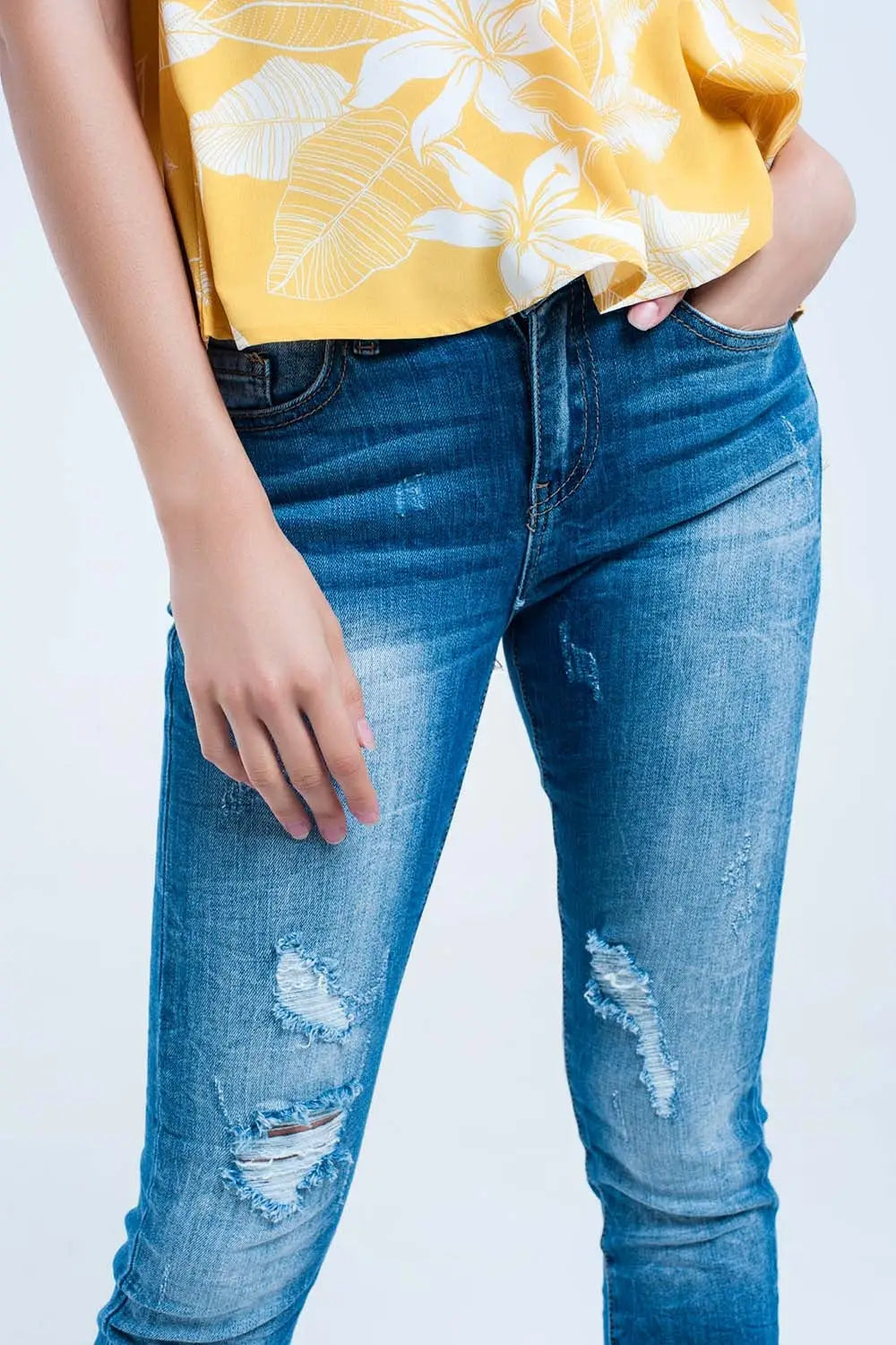 Jeans ajustés Lavage moyen avec déchirures - Pantalons