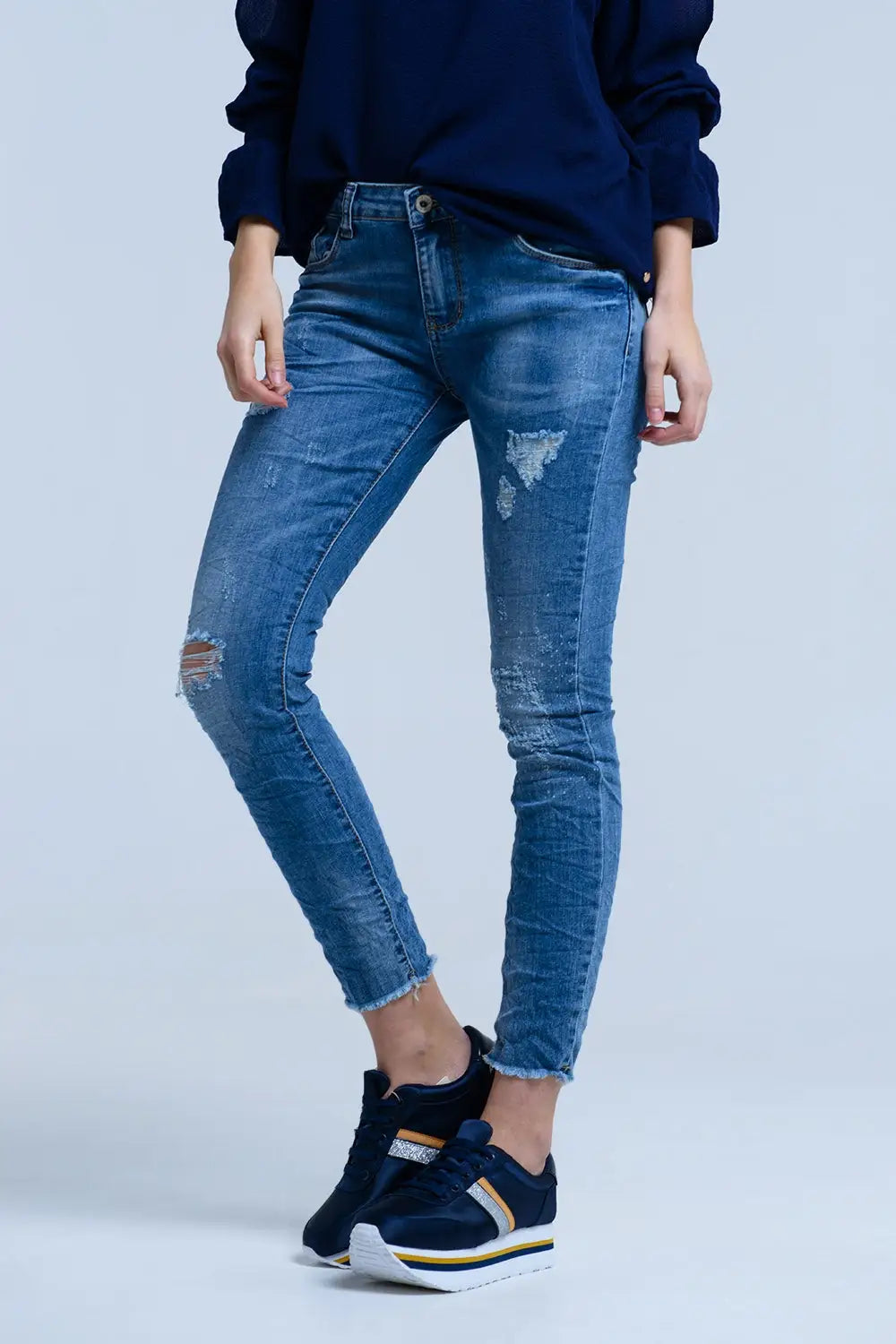 Jeans avec détails déchirés - Pantalons