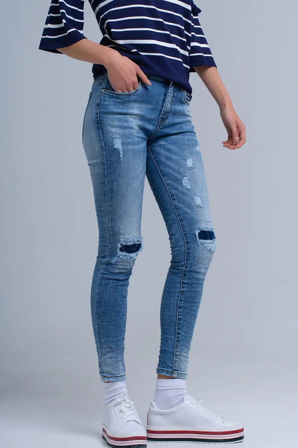 Jeans skinny avec déchirures - Pantalons