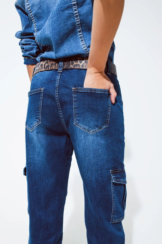 Jeans style cargo avec couture sur le devant en délavage moyen - Pantalons