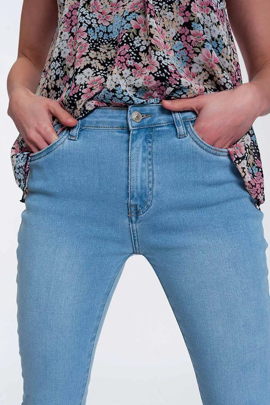 Jeans taille haute au beau design avec brillants - Pantalons