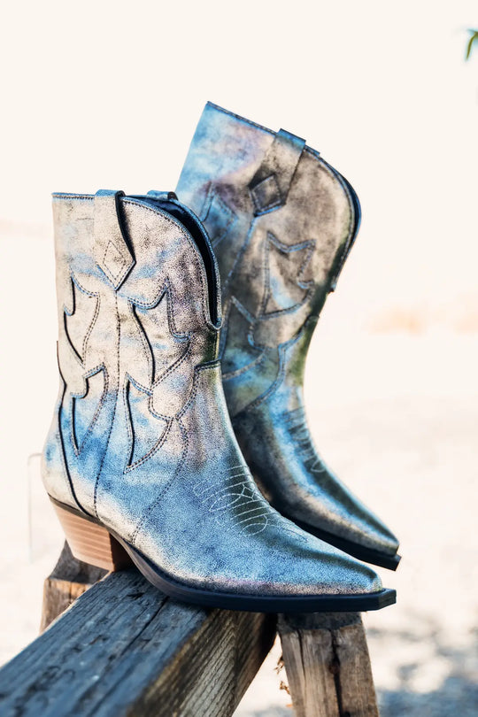 Jersey Metallic Boot in Silver - 110 Fashion Boots