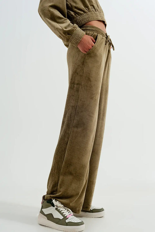 Jogger with drawstring waist in green - Pants