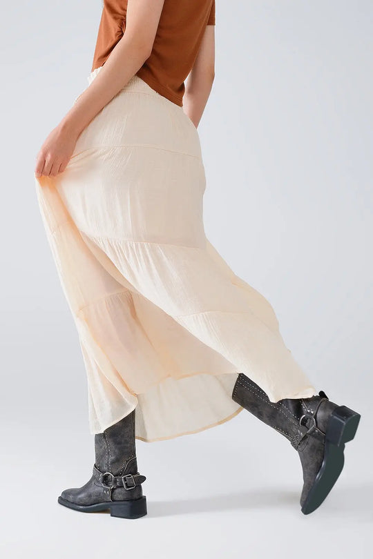 Jupe longue à pinces en beige avec taille élastique et détails en coquillage - Jupes