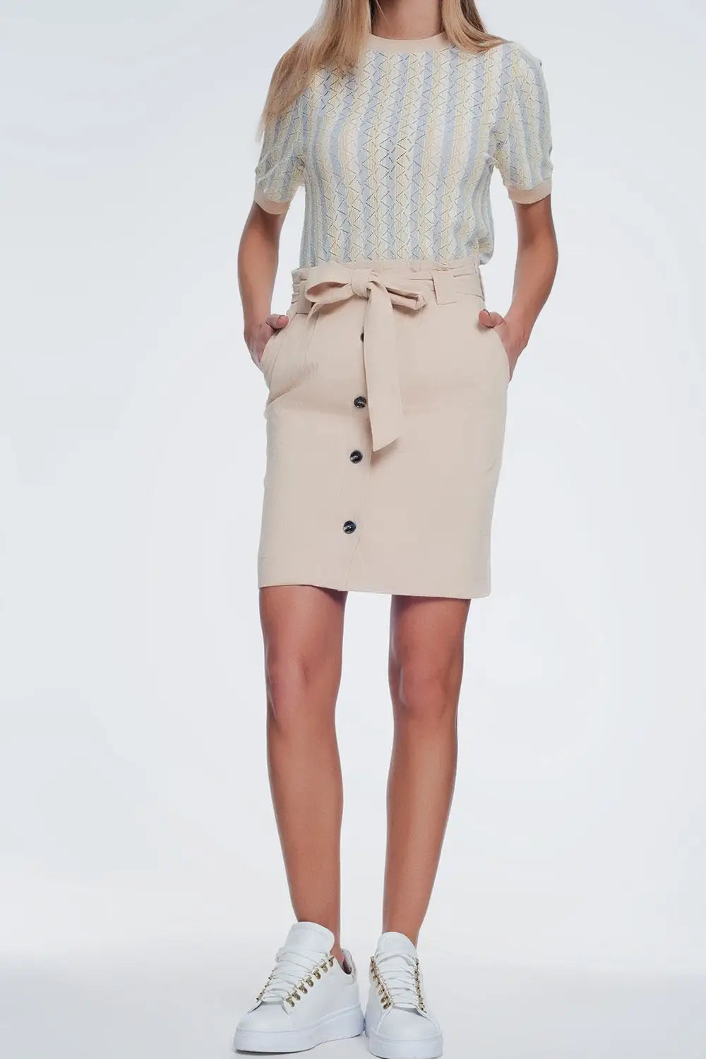 Q2 Jupe Mini longue boutonnée devant beige