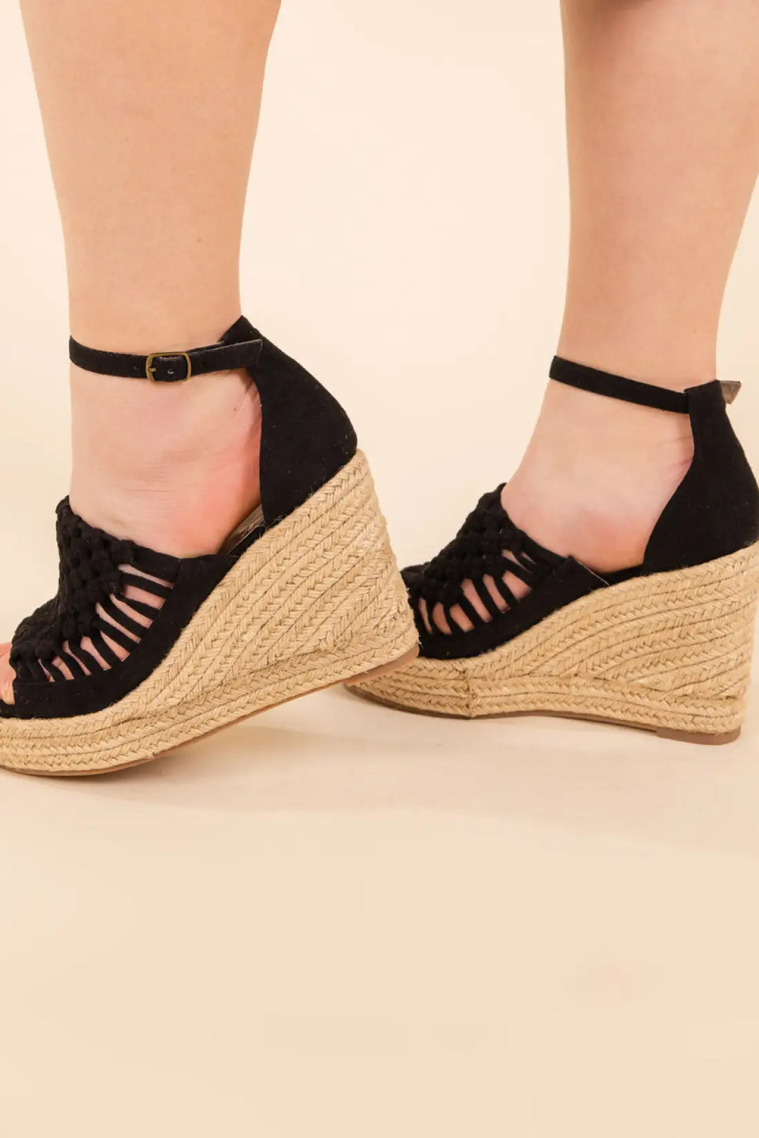 Juti Wedges in Black - 140 Wedges