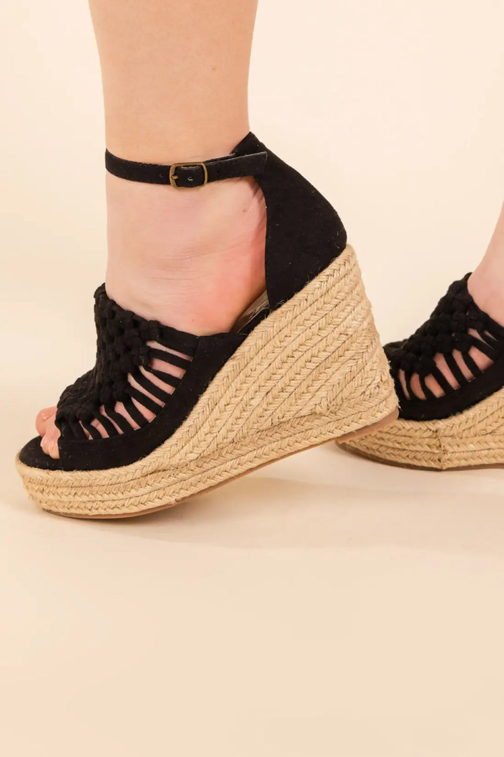 Juti Wedges in Black - 140 Wedges