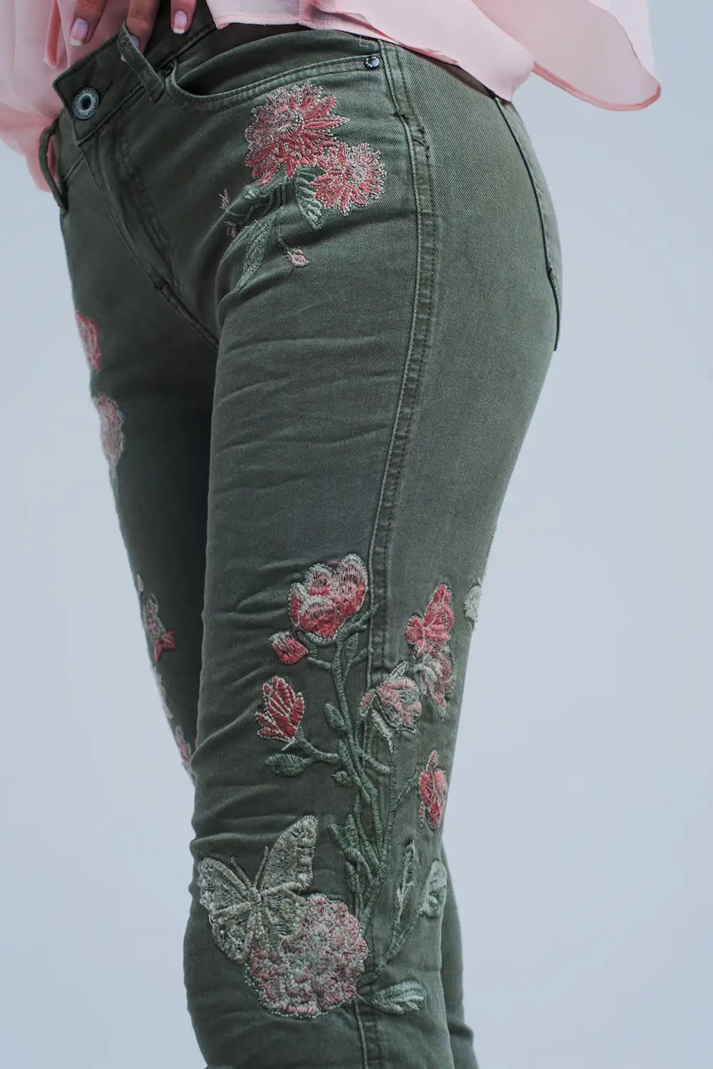 Khaki jeans with embroidered flower - Jeans