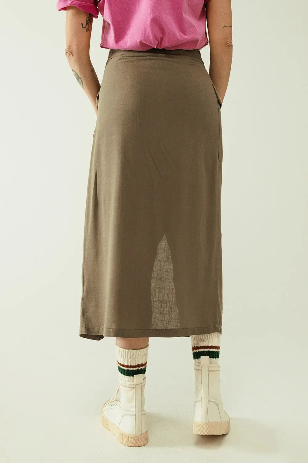 Khaki mid-length skirt with one pocket and a lace detail - Skirts