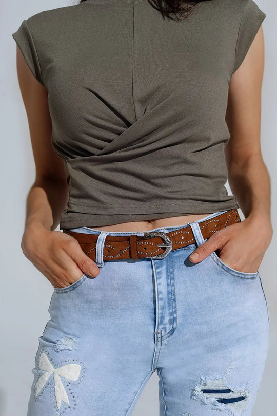 Khaki short-sleeved top crossed at the bottom front - Tops