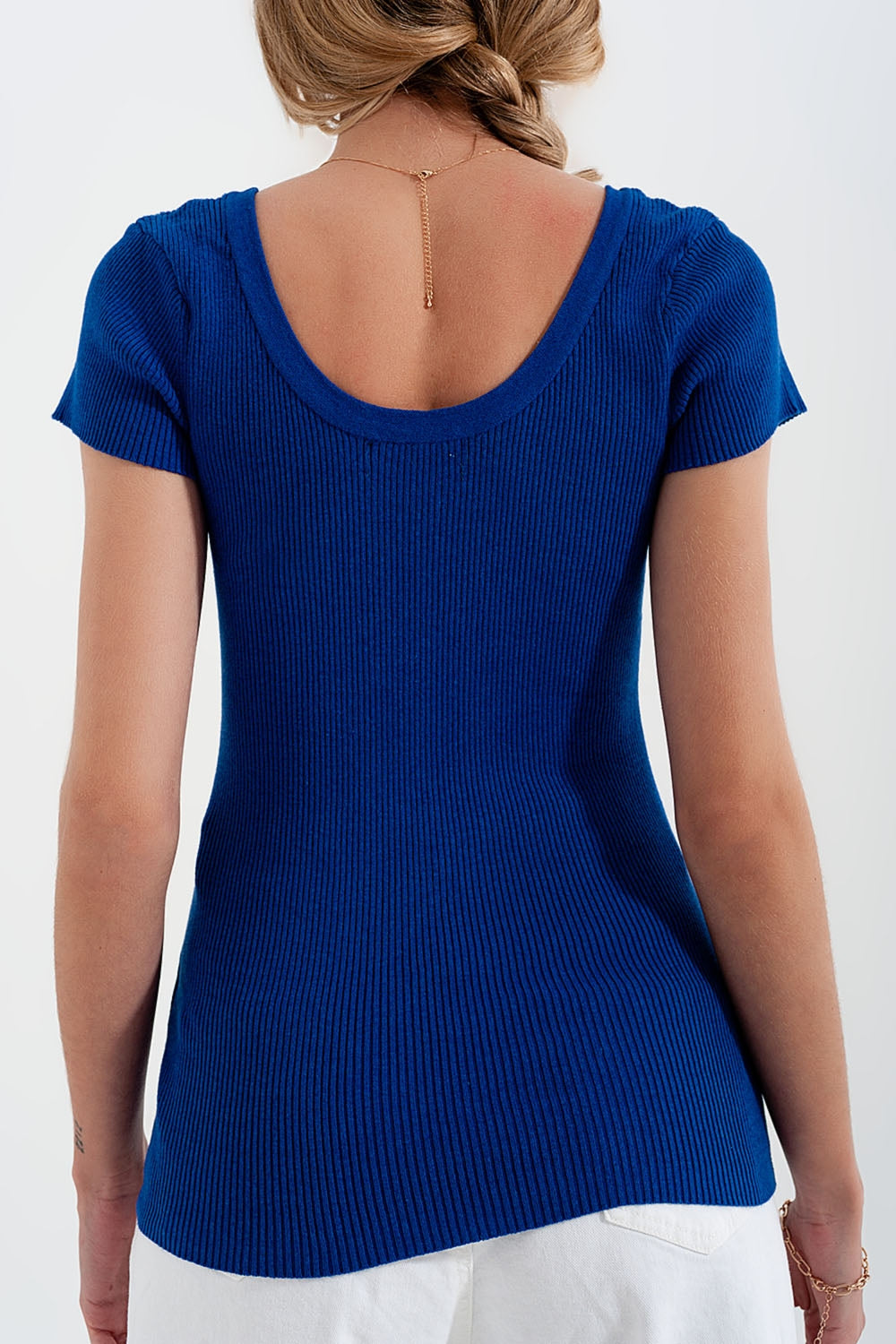 Knitted fit rib crew neck sweater in Blue