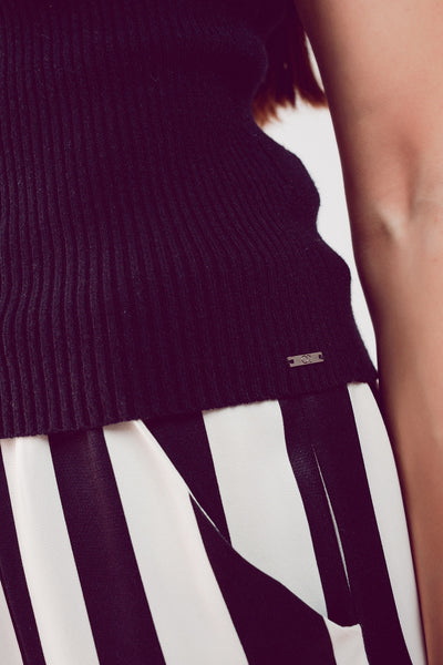 Knitted high neck top in black