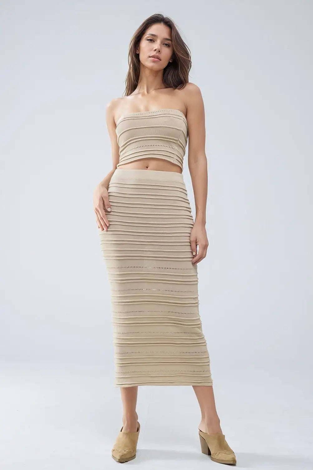 Knitted Midi pencil Skirt in Beige - One Size / Beige - Skirts