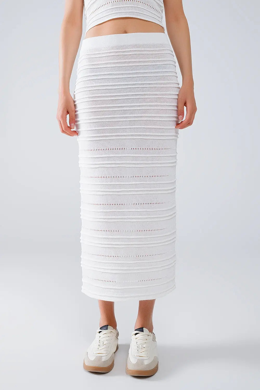 Q2 Knitted Midi Skirt in White