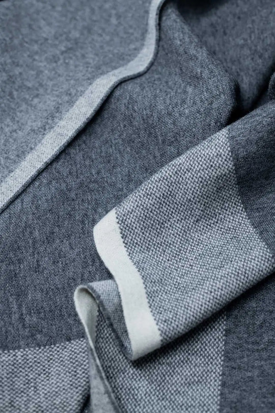 Knitted poncho in grey with ecru trim - One Size / Grey - Sweaters