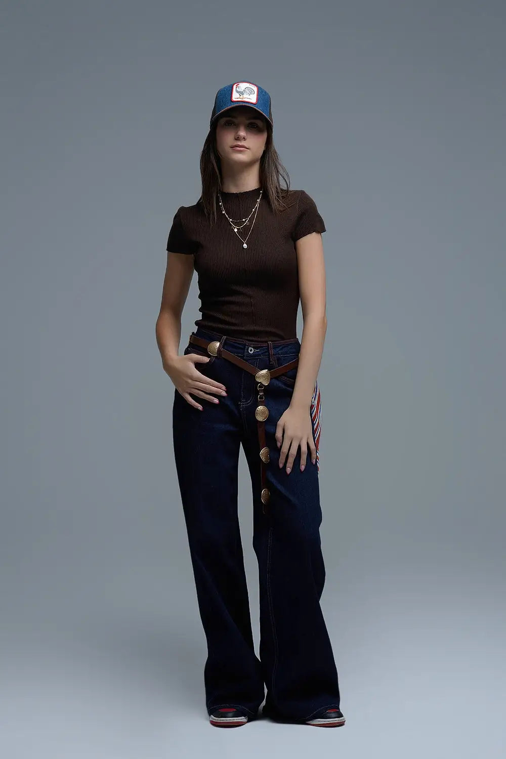Knitted Rib Featherweight Tuckable sweater in Brown - Sweaters