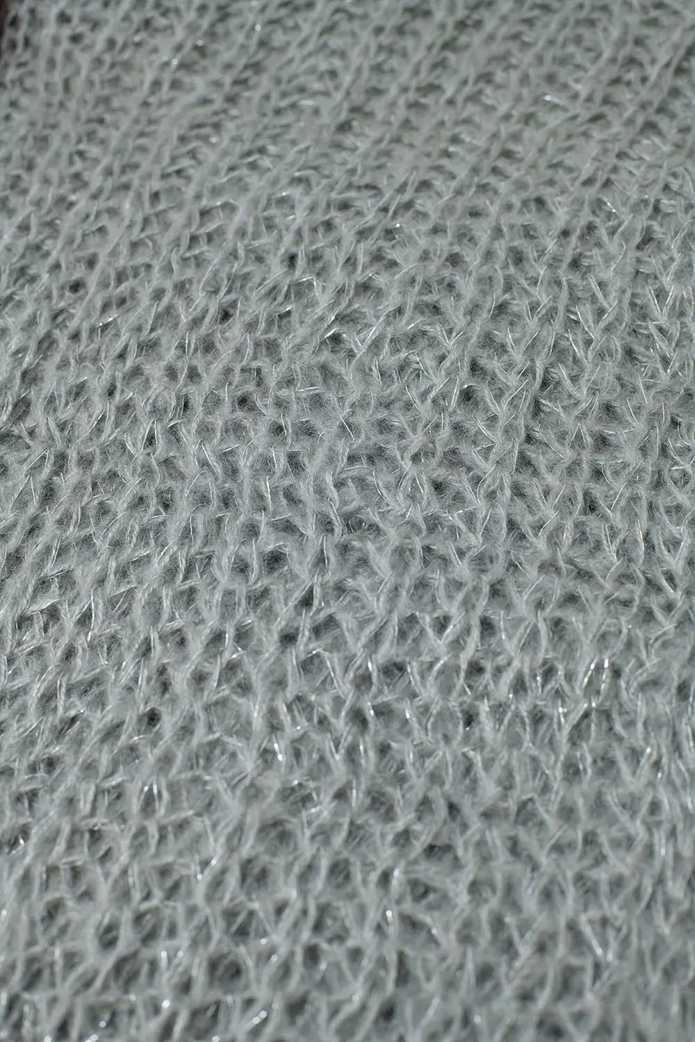 knitted scarf with silver thread - One Size / Grey - Scarves & Hats