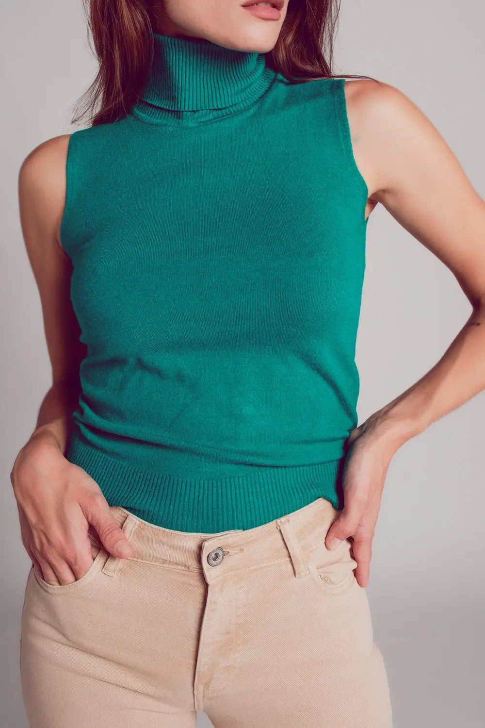 Knitted tank jumper in green - Sweaters
