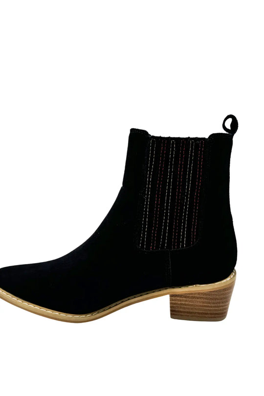 Leonor Suede Ankle Boot in Black - 100 Western Boots