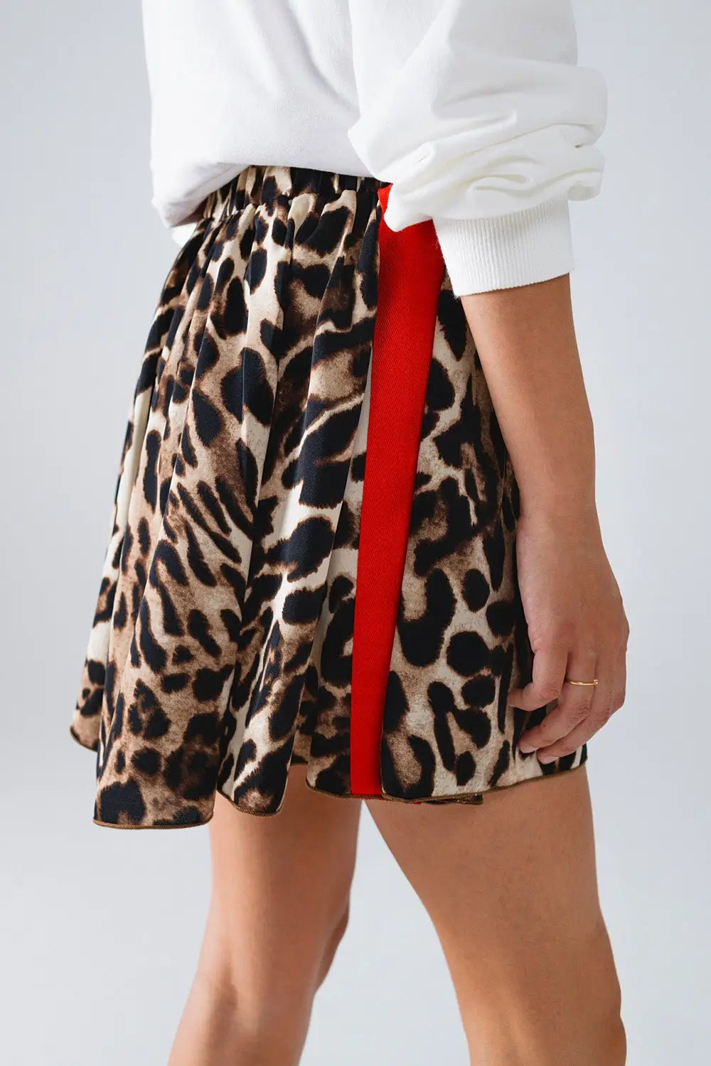 Leopard Print Shorts With Red Stripes On The Sides - Pants