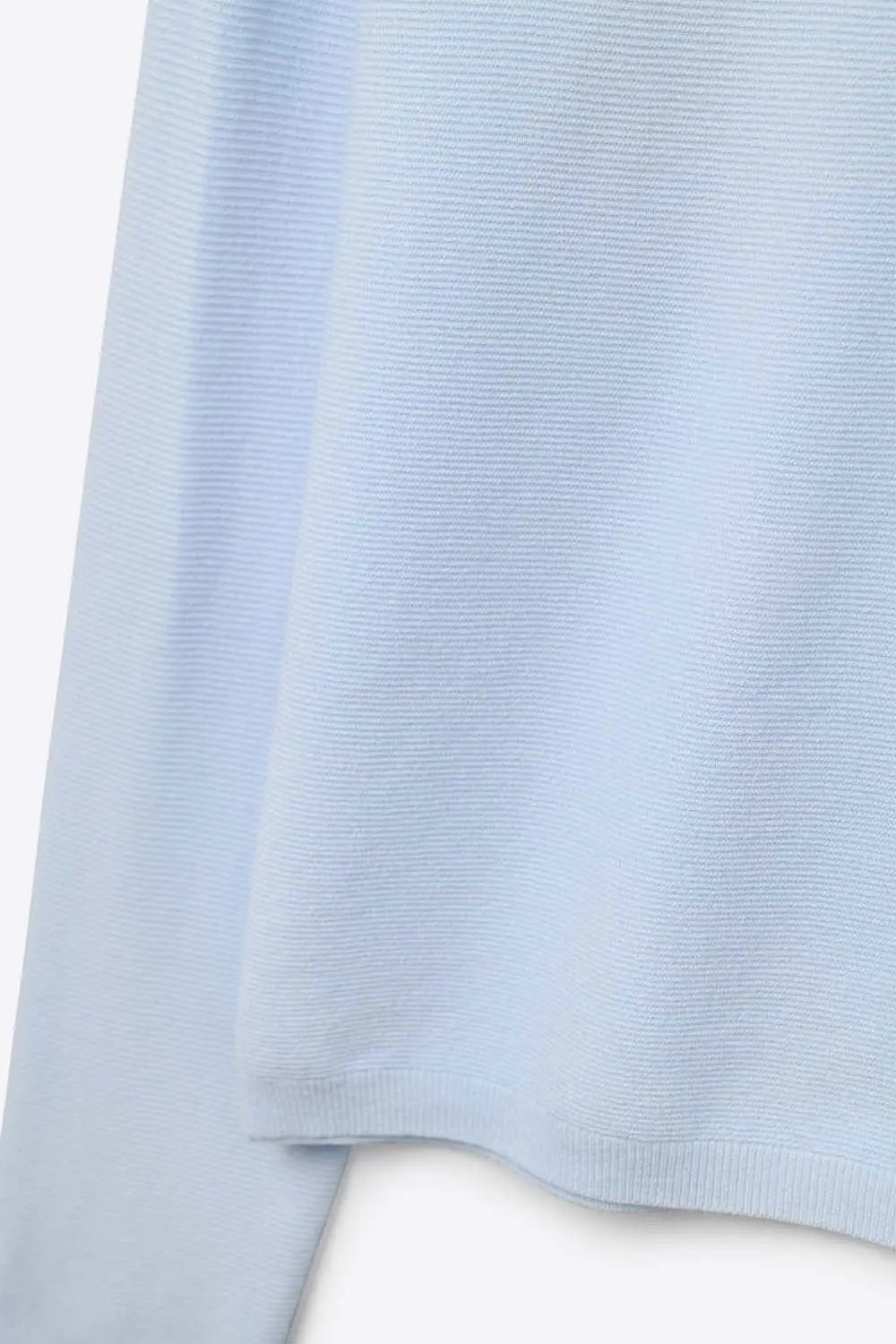 Light blue Fine Knit V-Neck Sweater with Subtle Linear Texture - One Size / Blue