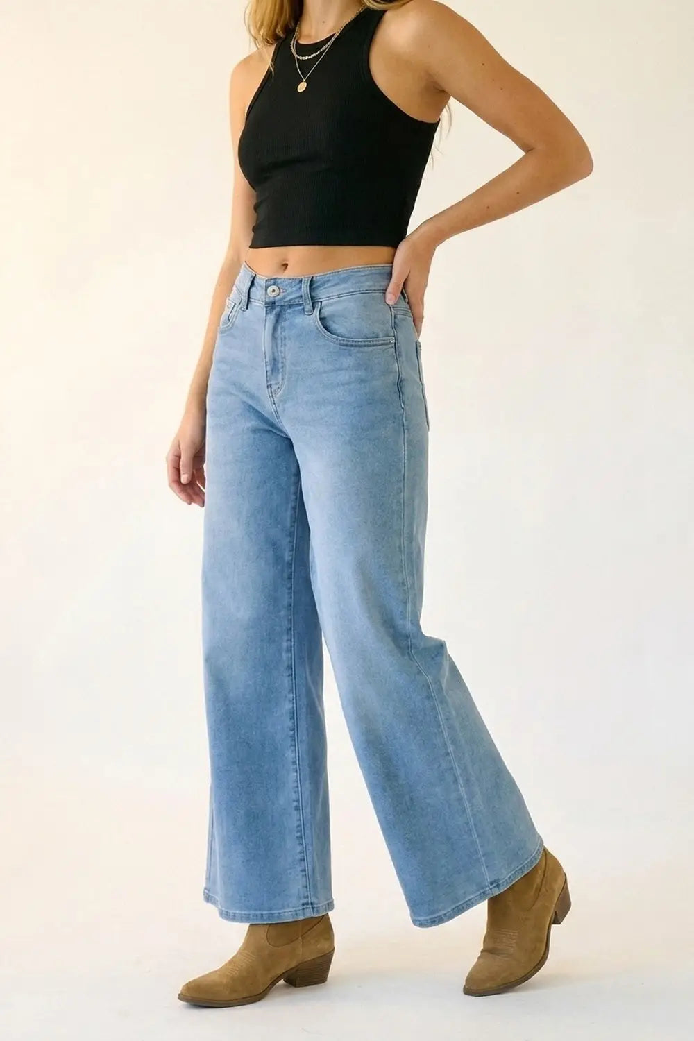 Light Blue Wide-Leg Denim Jeans in ankle lengh - Jeans
