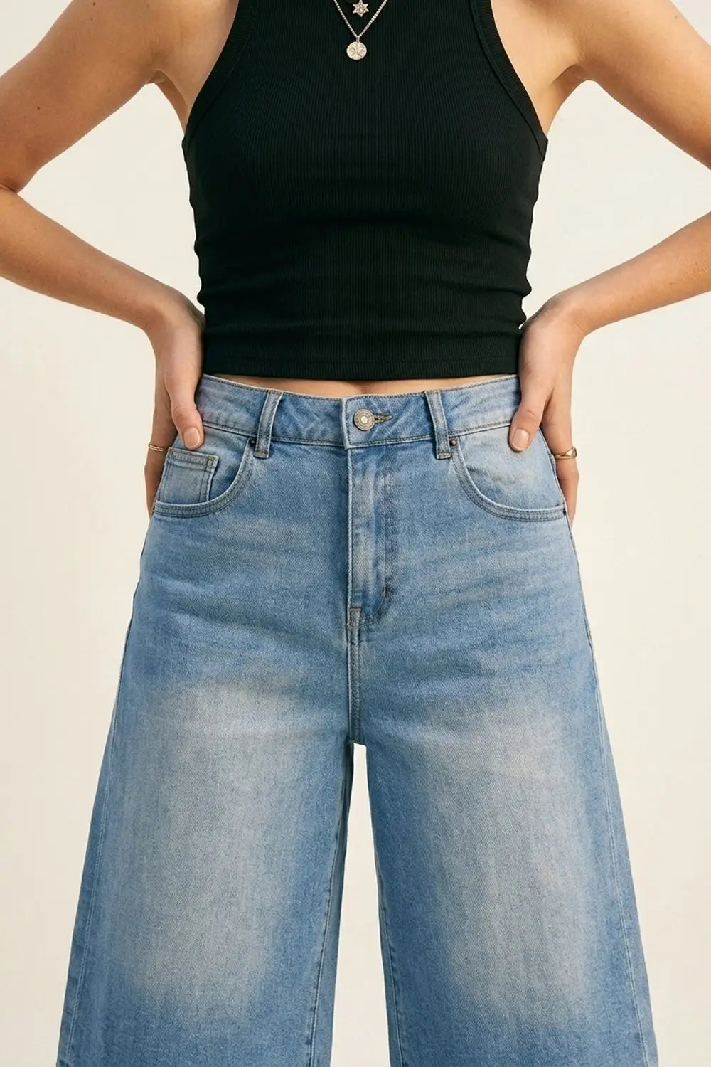 Light Blue Wide-Leg knee-length denim Bermuda shorts - Jeans