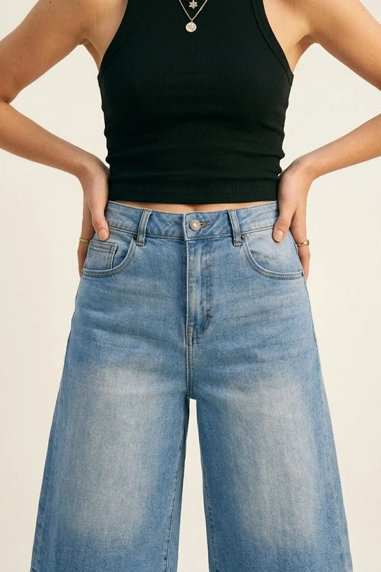 Light Blue Wide-Leg knee-length denim Bermuda shorts - Jeans