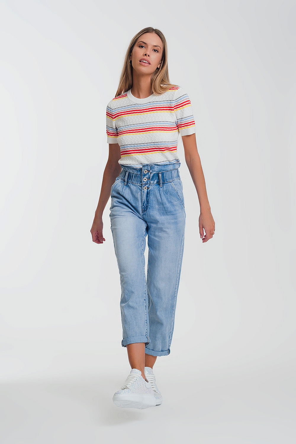 Light denim straight jeans with big waistband detail