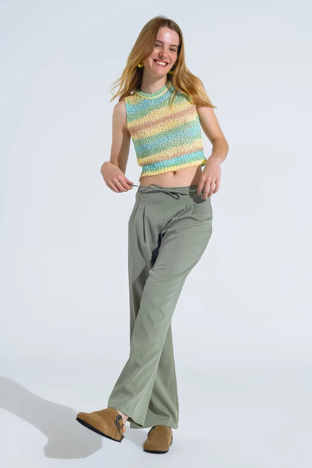Light Green Relaxed Pants With Drawstring Closing And Side Pockets - Pants