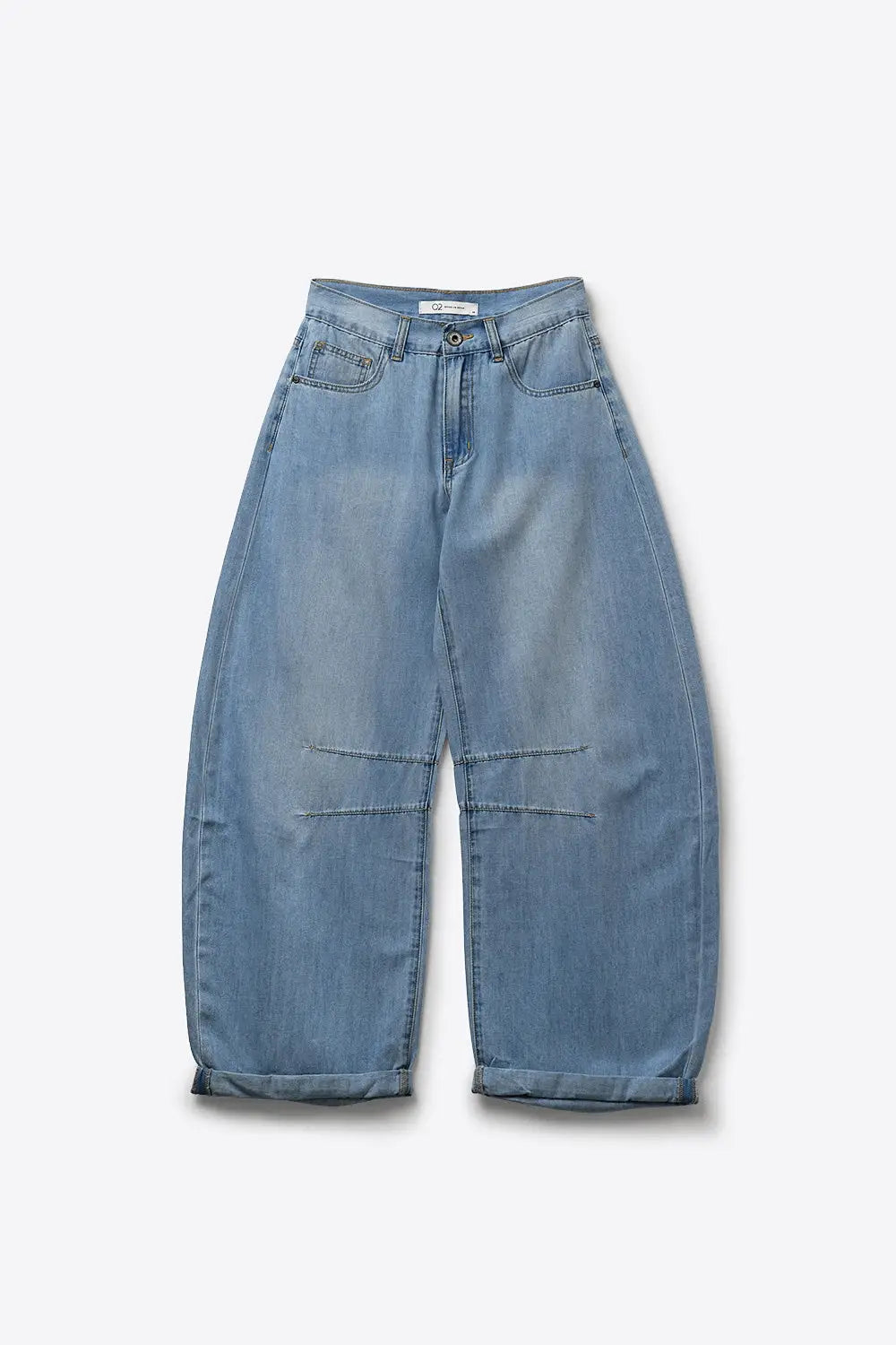 Light Wash Barrel Jeans With Knee Seam Detail - Jeans