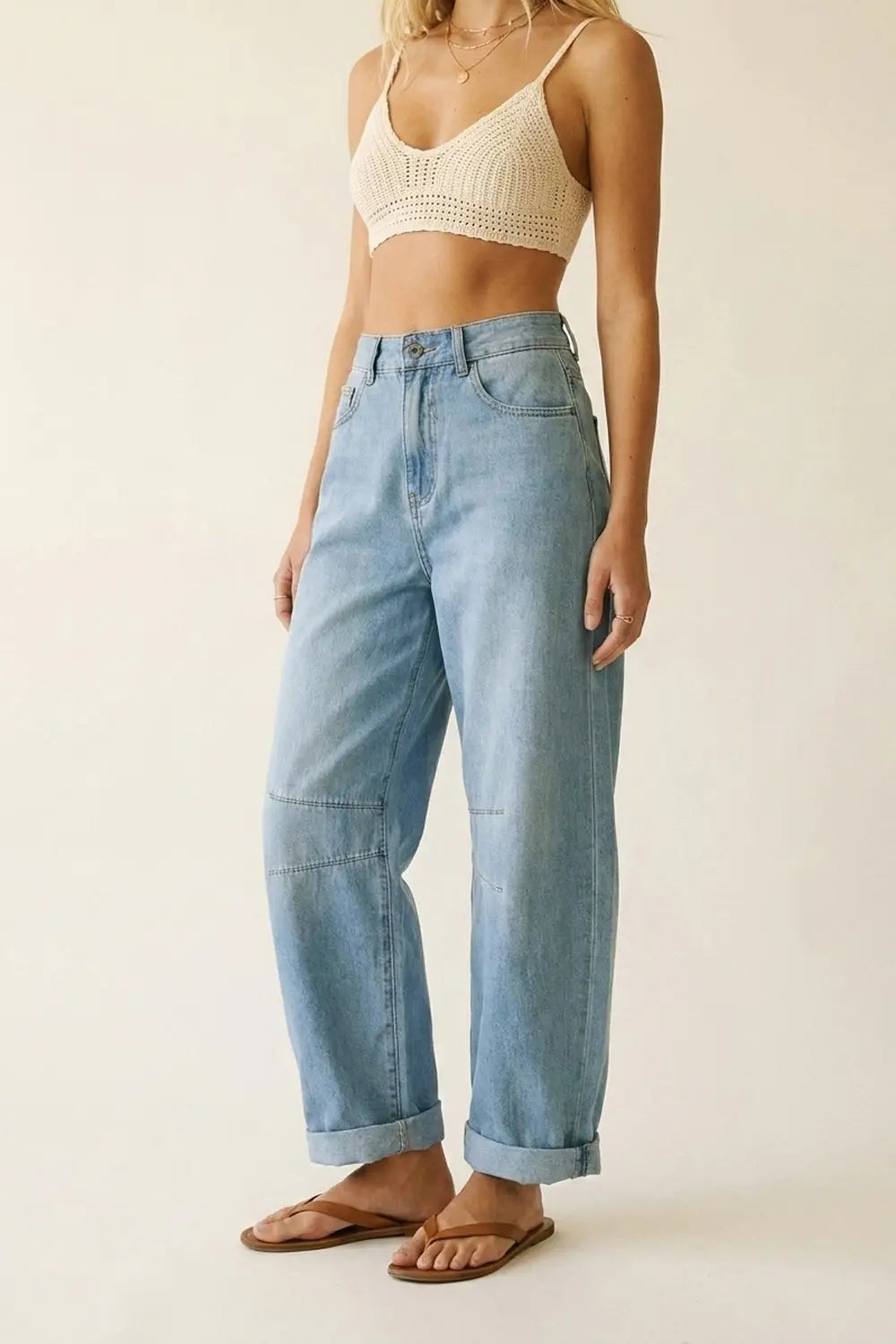 Q2 Light Wash Barrel Jeans With Knee Seam Detail